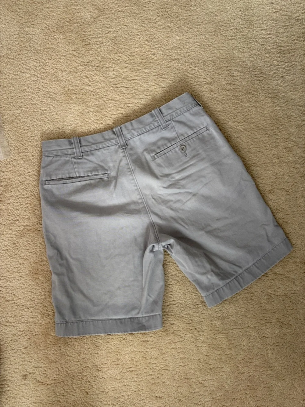 J Crew Men's Shorts Size 30 Grey Chino Casual Flat Front 100% cotton